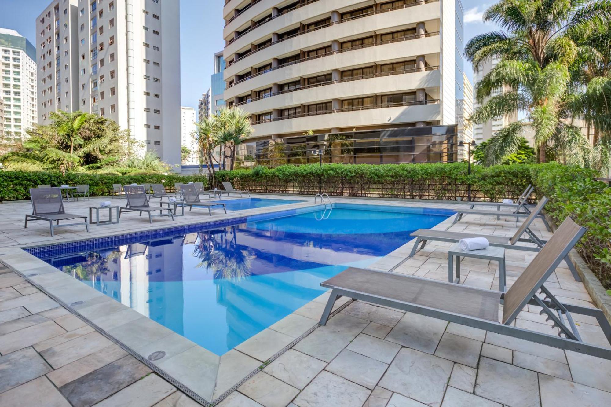 Radisson Sao Paulo Paulista Hotell Eksteriør bilde Swimming pool